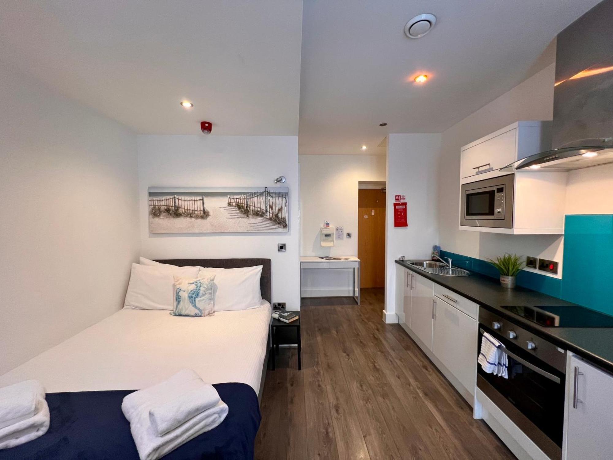 Foxhouse Studio Apartments بلايموث المظهر الخارجي الصورة
