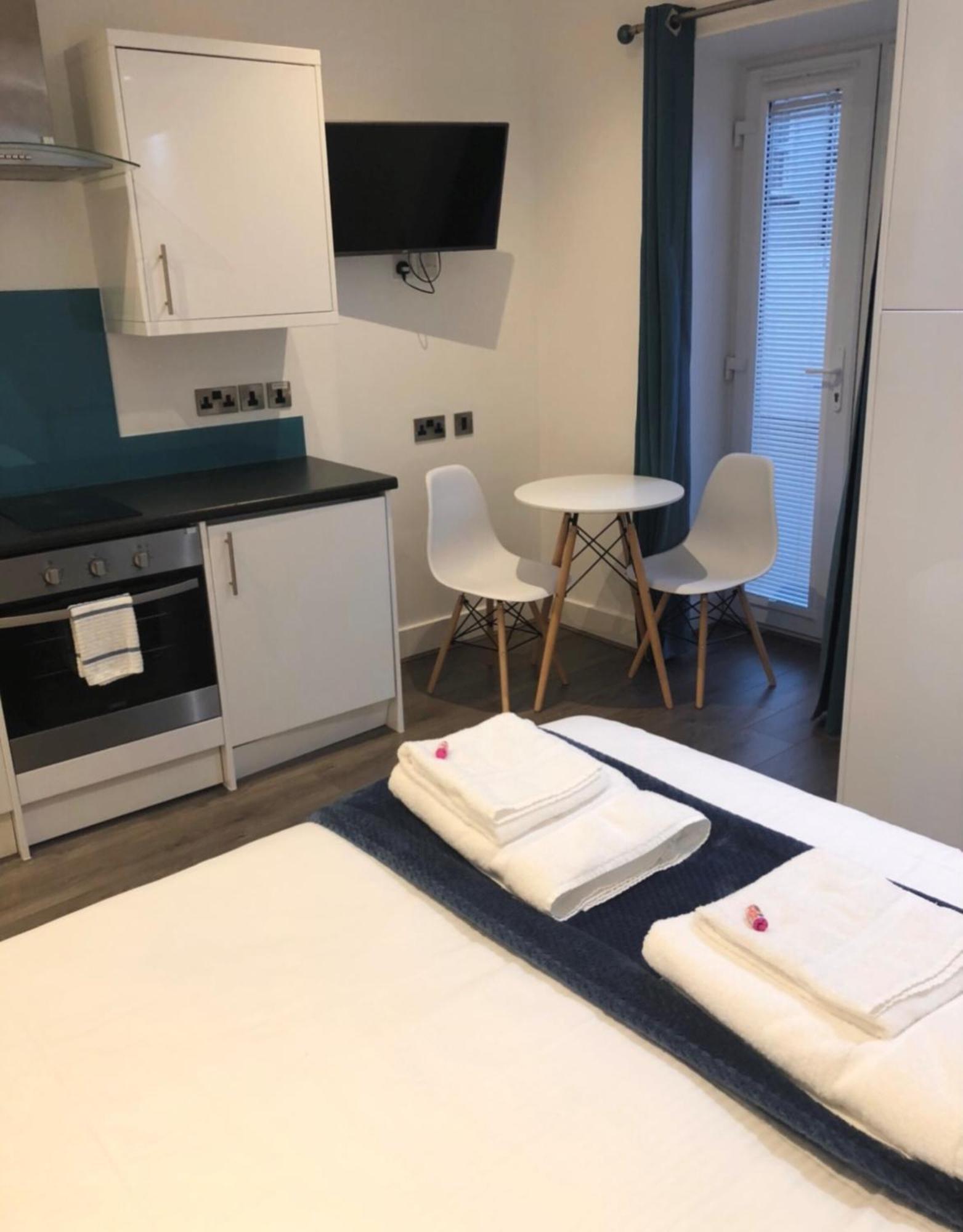 Foxhouse Studio Apartments بلايموث المظهر الخارجي الصورة