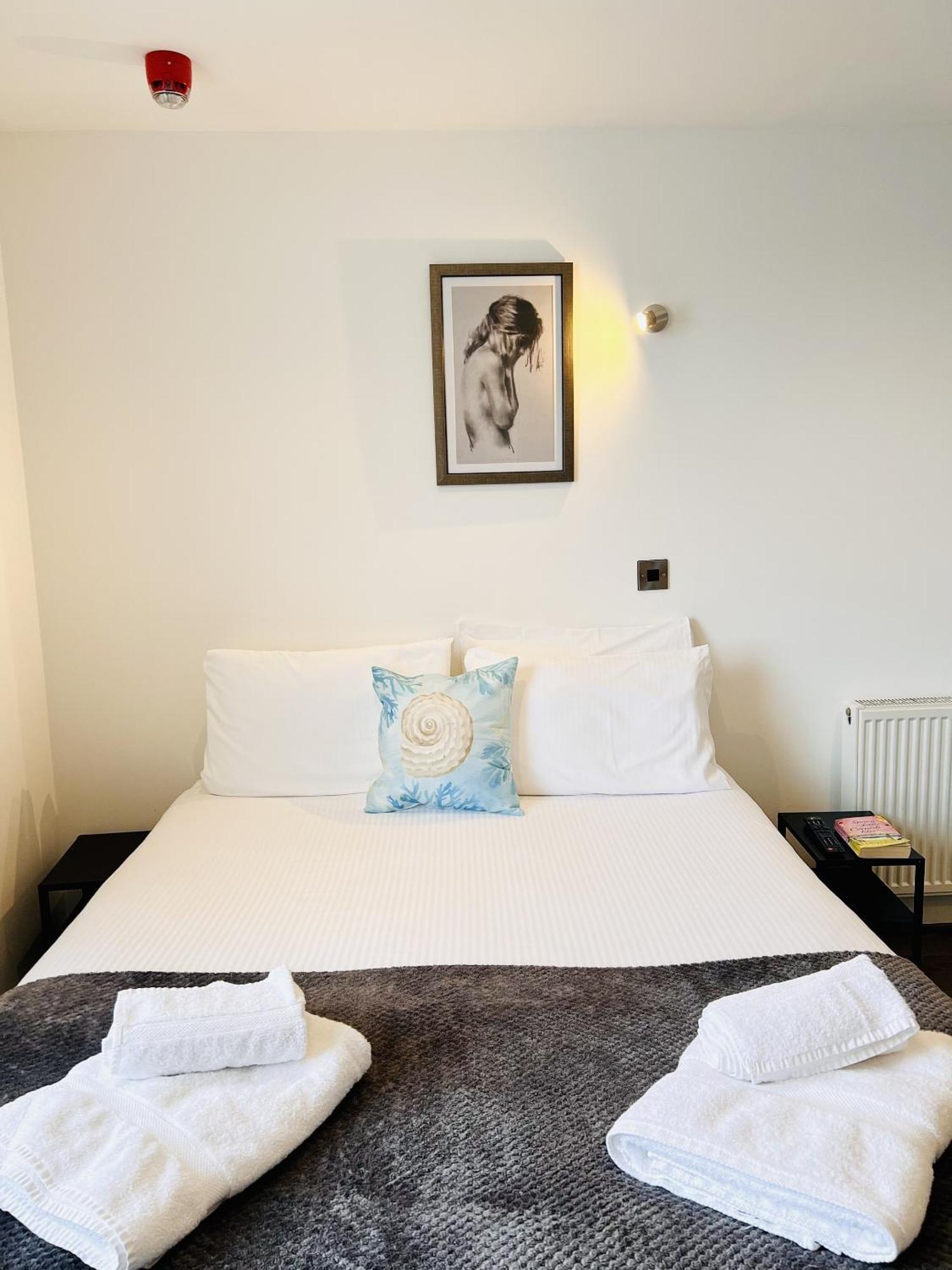 Foxhouse Studio Apartments بلايموث الغرفة الصورة