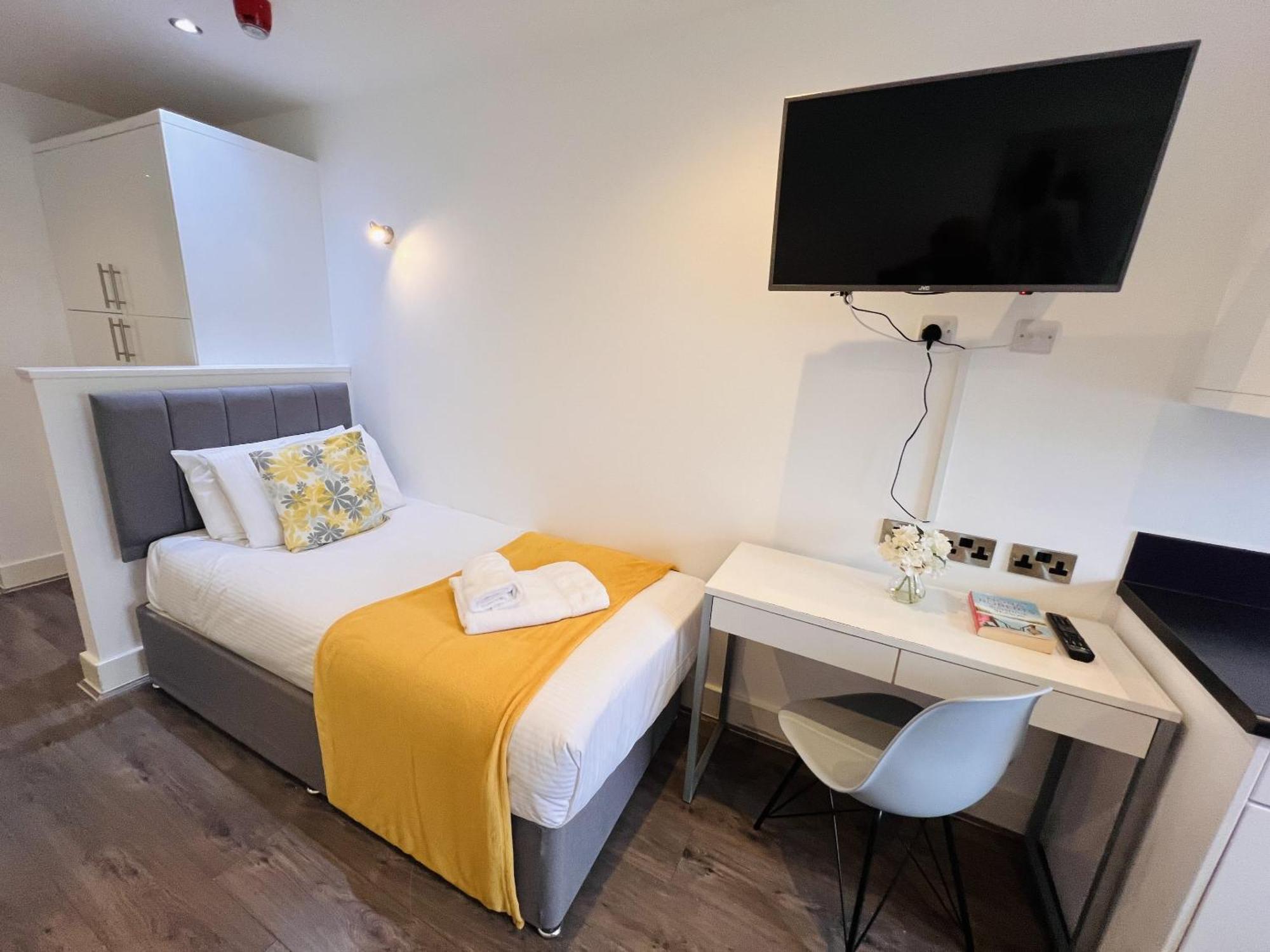 Foxhouse Studio Apartments بلايموث المظهر الخارجي الصورة